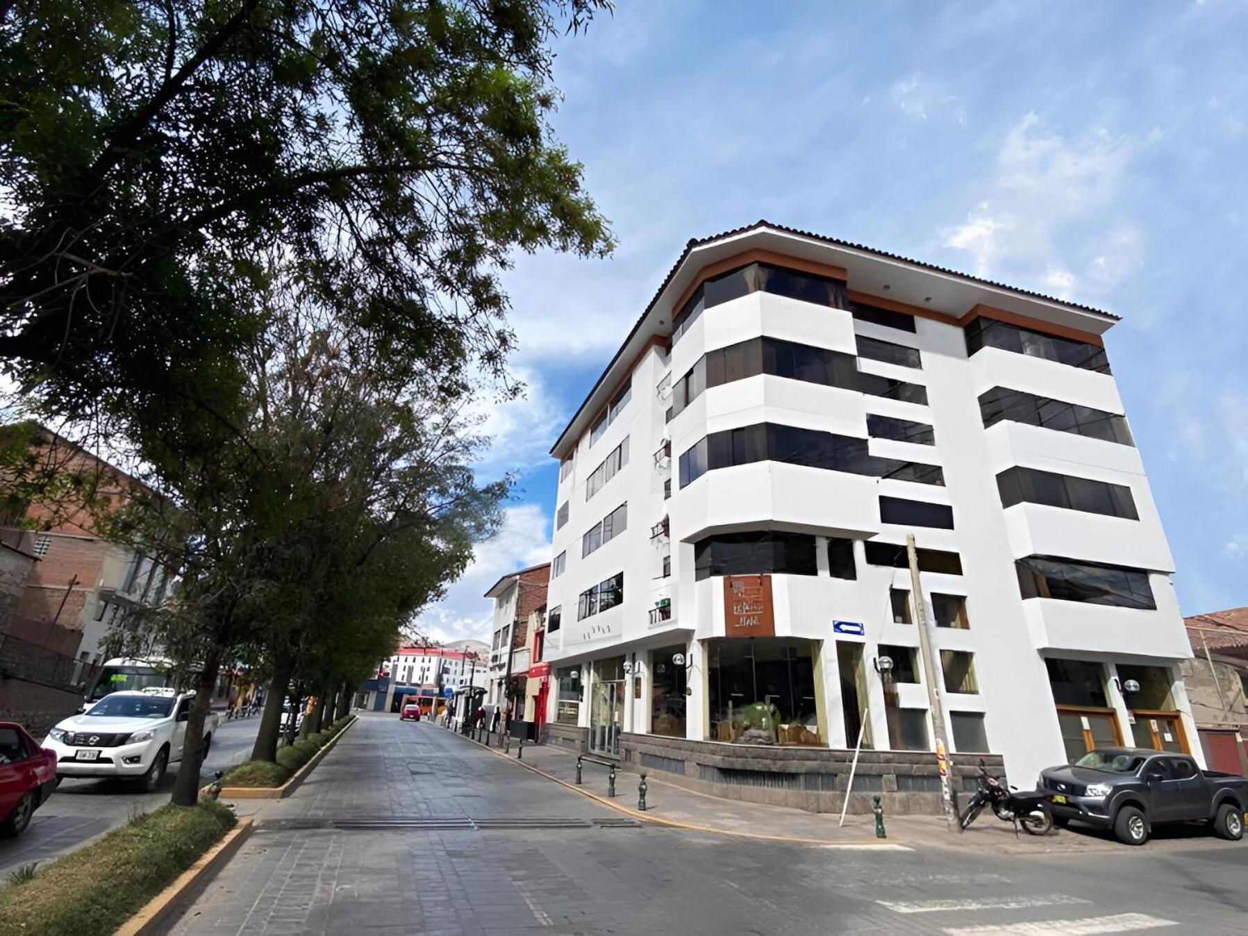 Hotel El Puma Куско Екстериор снимка